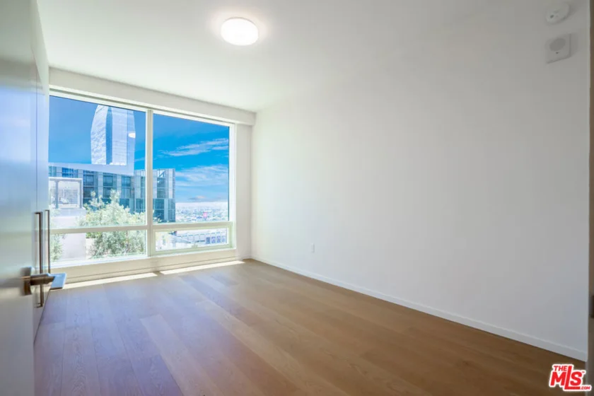 877 Francisco Street #2210 photo 12