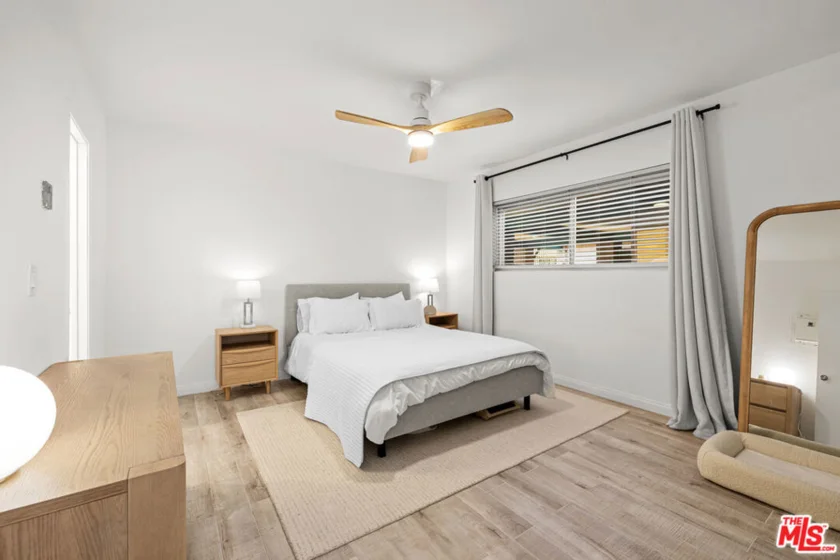 5651 Windsor Way #101 photo 11