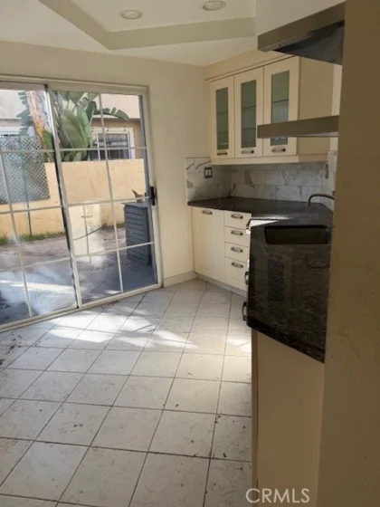 2452 Paseo Circulo photo 6