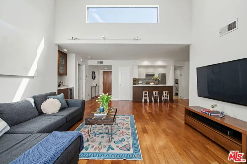1250 Amherst Avenue #302 photo 6