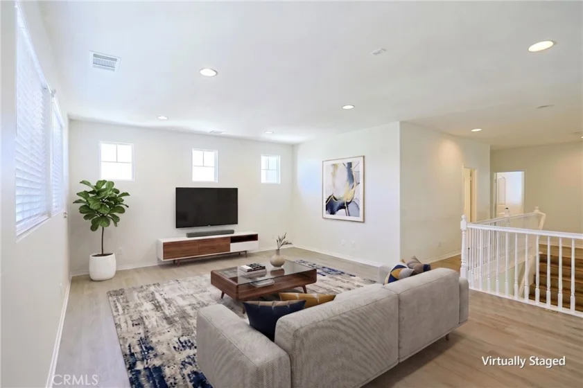 40322 Ariel Hope photo 41
