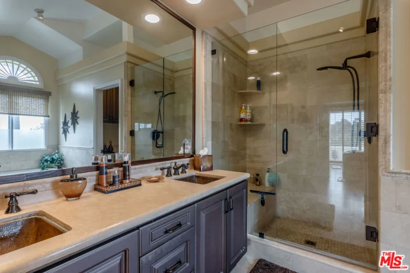 6483 Zuma View Place #106 photo 20