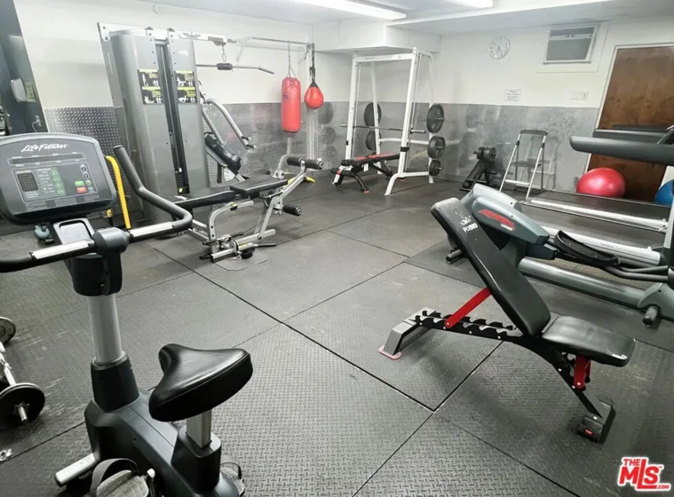 6050 Canterbury Drive #E214 photo 12