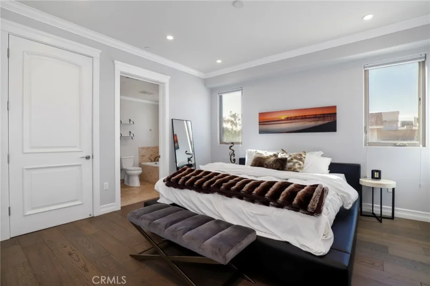 1644 S Bentley Avenue #401 photo 15