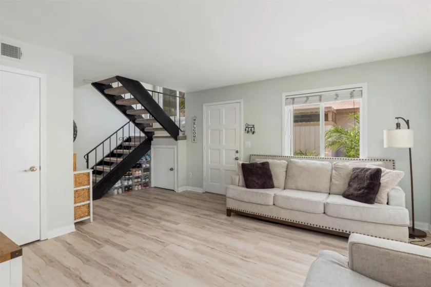 10331 Santana Ranch Drive photo 9