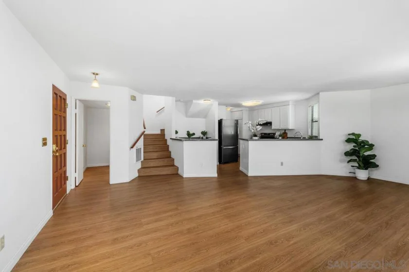 2750 Ariane Drive #135 photo 13