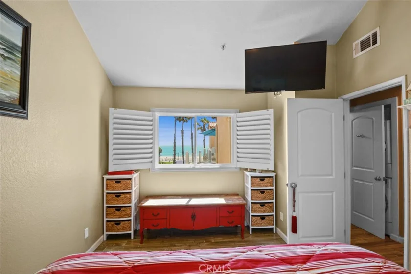 2000 Pacific Coast Hwy #308 photo 31