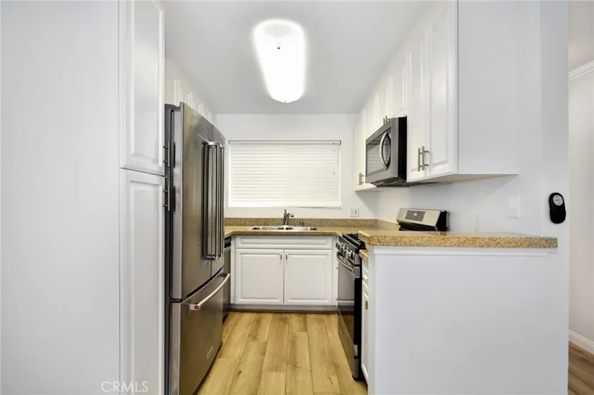 5515 Canoga Avenue #219 photo 7