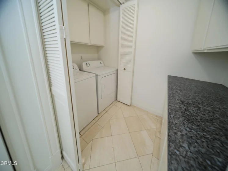 1260 S Beverly Glen Boulevard #104 photo 15