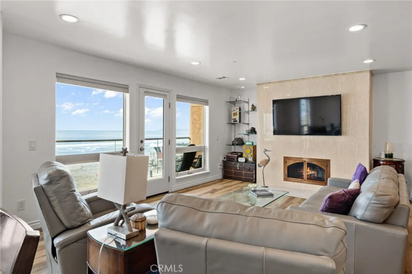 714 Seacoast Drive #211 photo 11