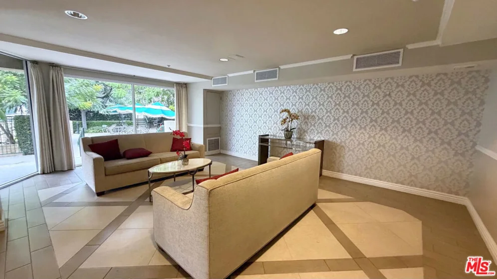 4501 Cedros Avenue #201 photo 11