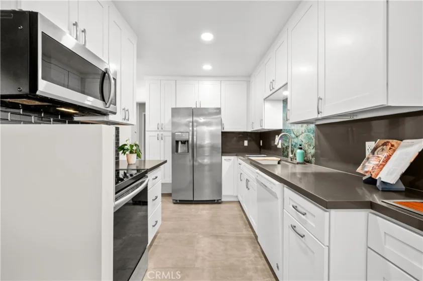 333 Junipero Avenue #1C photo 24