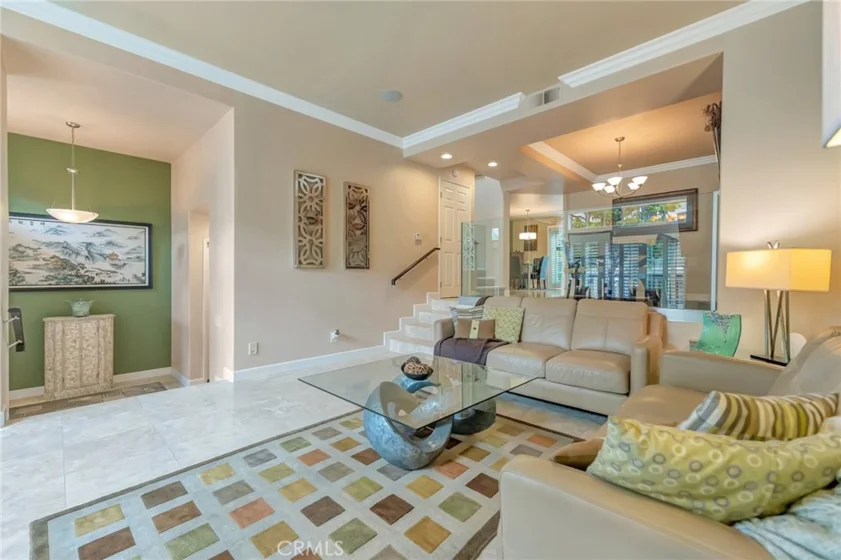 6056 Shadowbrook Circle photo 6