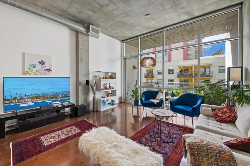 1025 Island Avenue #512 photo 1