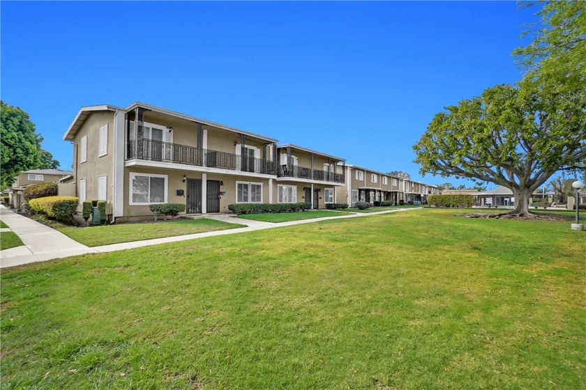 1422 Deauville Place photo 14