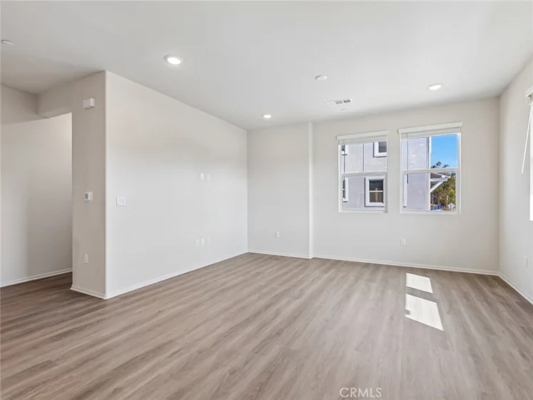 608 Lotus Drive photo 20