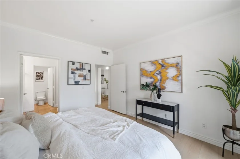 225 Gallery photo 11