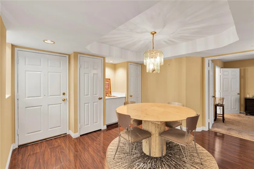 801 Pine Avenue #205 photo 1