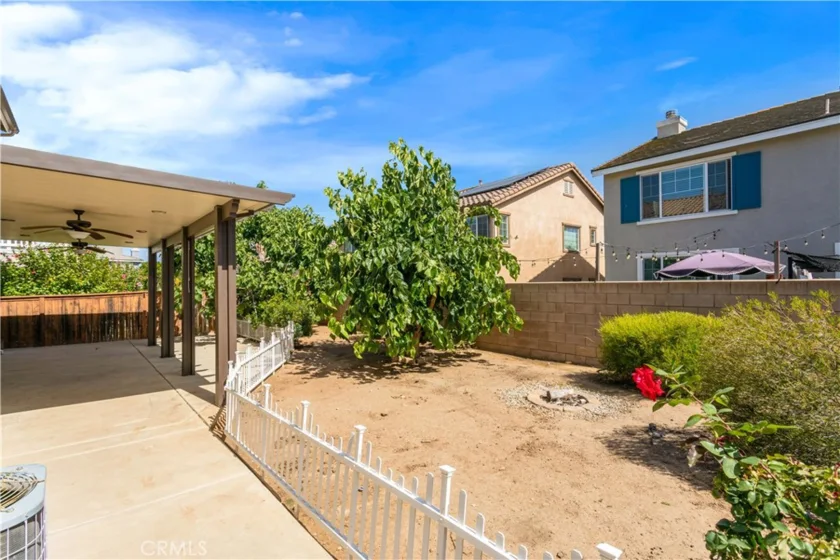28383 Adrienne Street photo 33