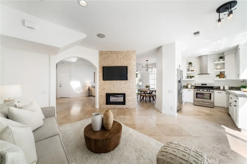 84 Hawaii Drive photo 18