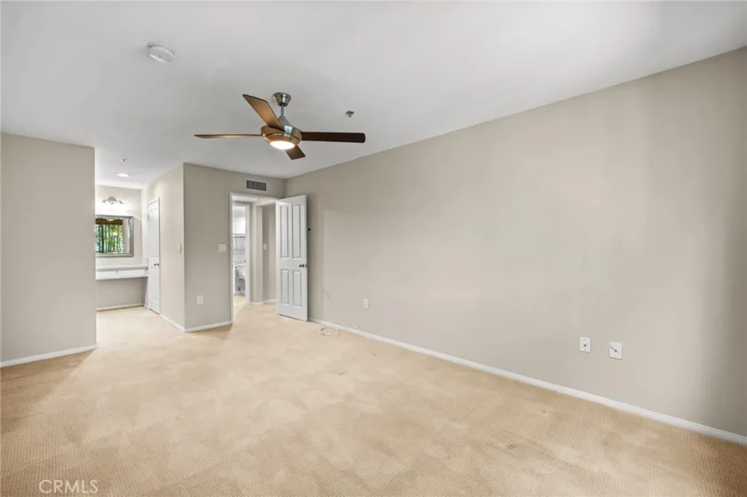 4501 Cedros #220 photo 17