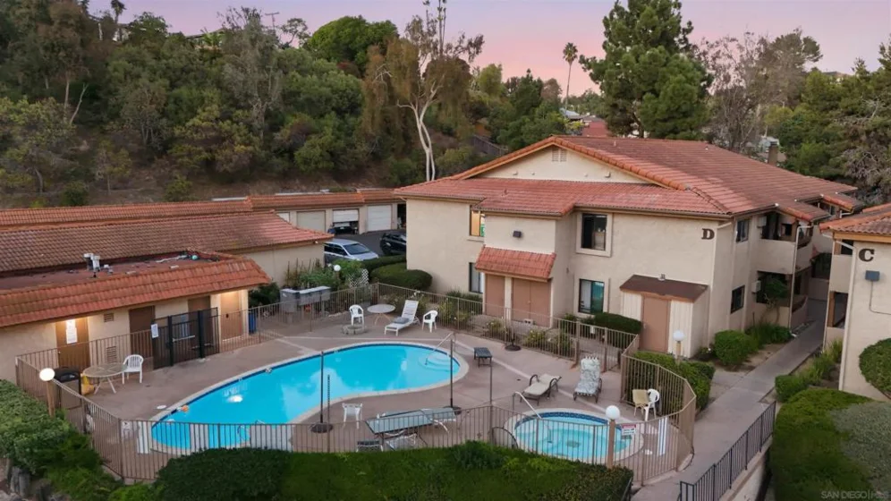 265 Loma Alta Drive #D8 photo 1