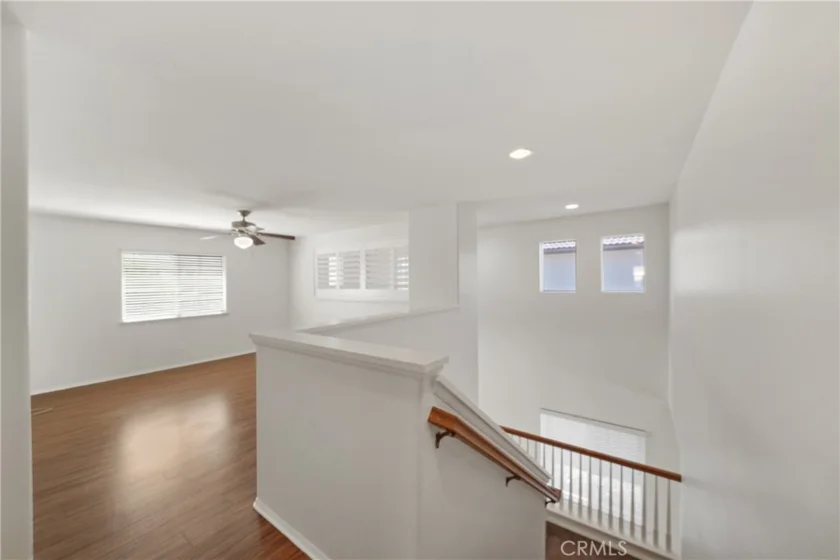 38090 Sherwood Street photo 20