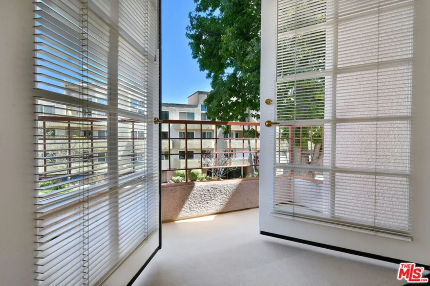 14570 Benefit Street #201 photo 59