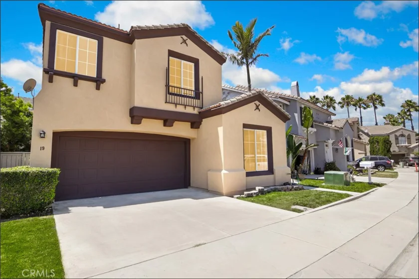 19 Nopalitos Way photo 1