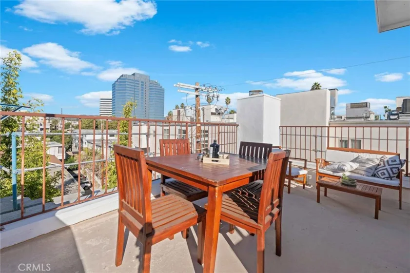 12217 Rochester Avenue #4 photo 1