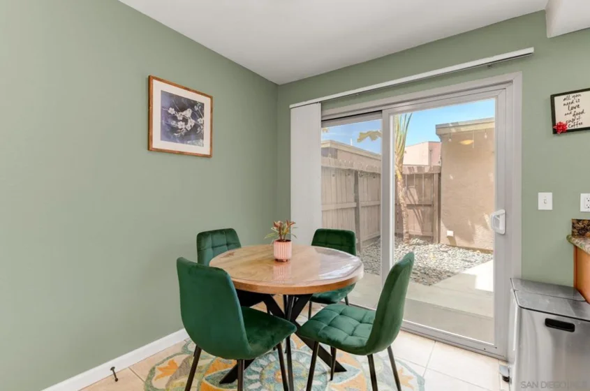 1453 N Broadway #C photo 7