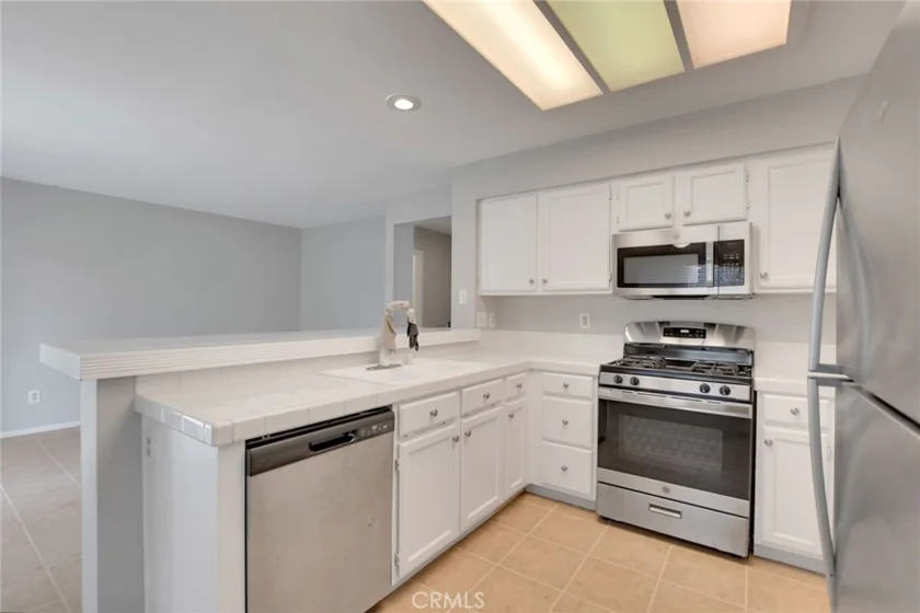 43009 Calle Jeminez photo 14