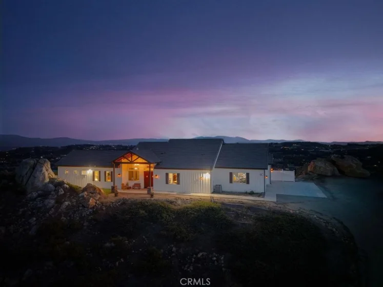 39472 Vista Del Bosque photo 1