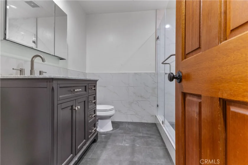 17200 Newhope Street #226 photo 7
