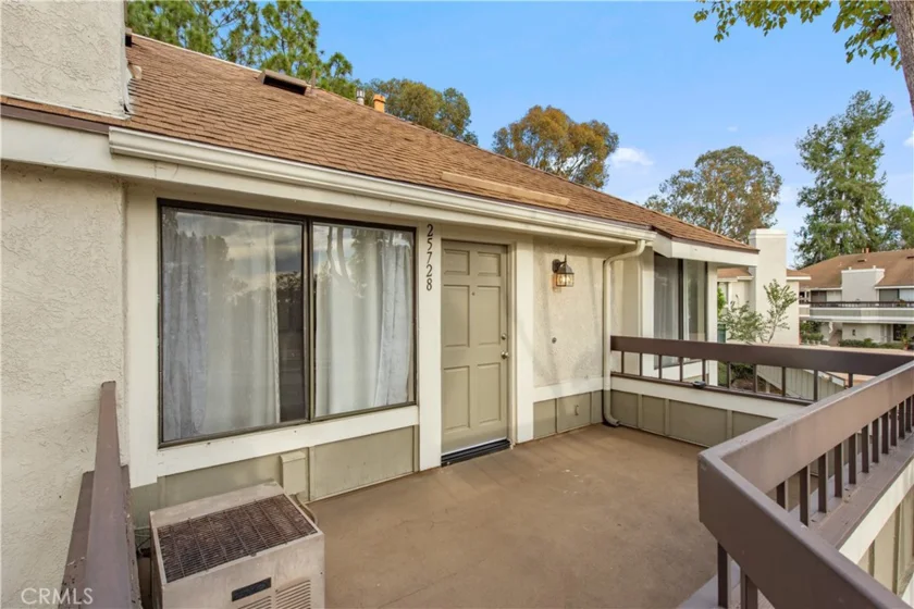 25728 View Pointe photo 1