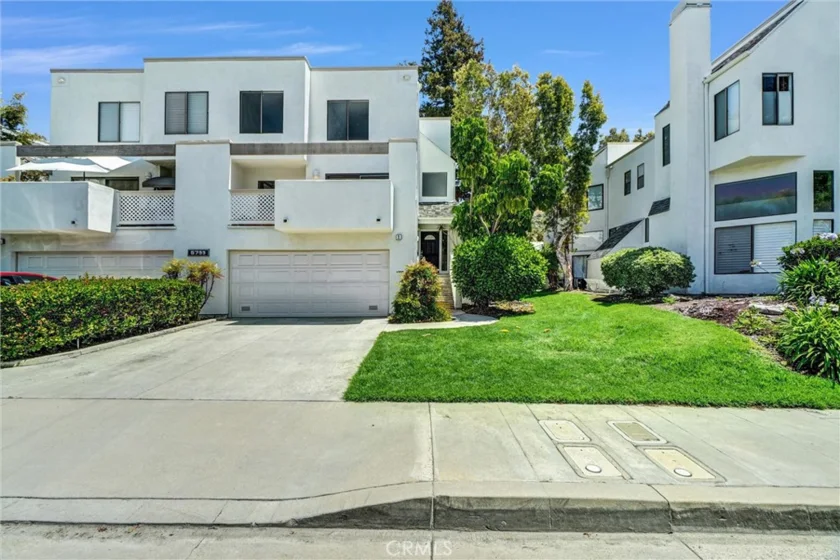 5733 E Stillwater Avenue #2 photo 6