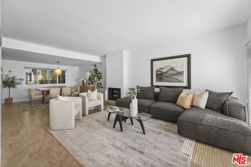 2677 Centinela Avenue #203 photo 1