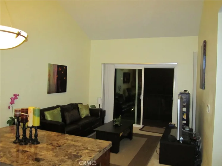 1414 Coronado #302 photo 4
