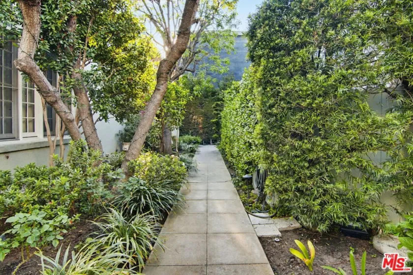 6204 Banner Avenue #2 photo 21