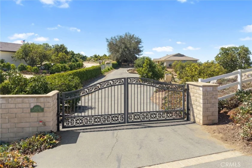 24135 Mirasol Way photo 44