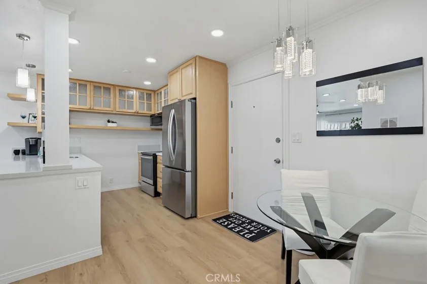 363 Newport Avenue #302 photo 9