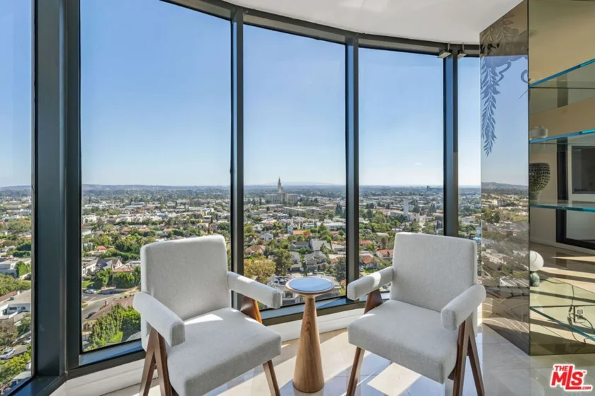 10724 Wilshire Boulevard #1501 photo 7