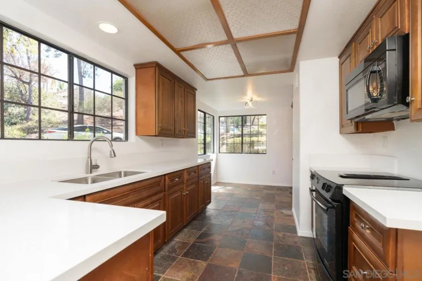 16238 Avenida Venusto #A photo 14