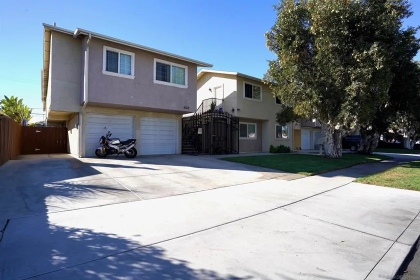 4524 Wilson Avenue #204 photo 1