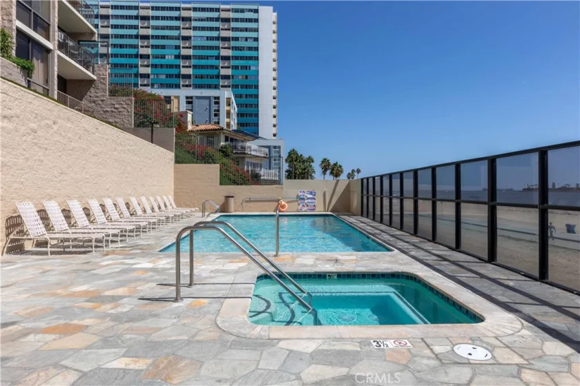 1750 E Ocean #501 photo 39