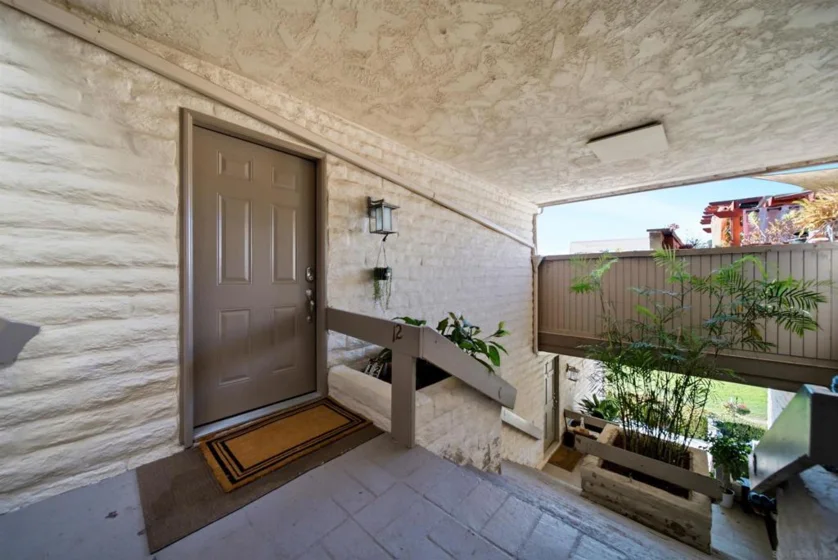 2544 Navarra Drive #12 photo 29