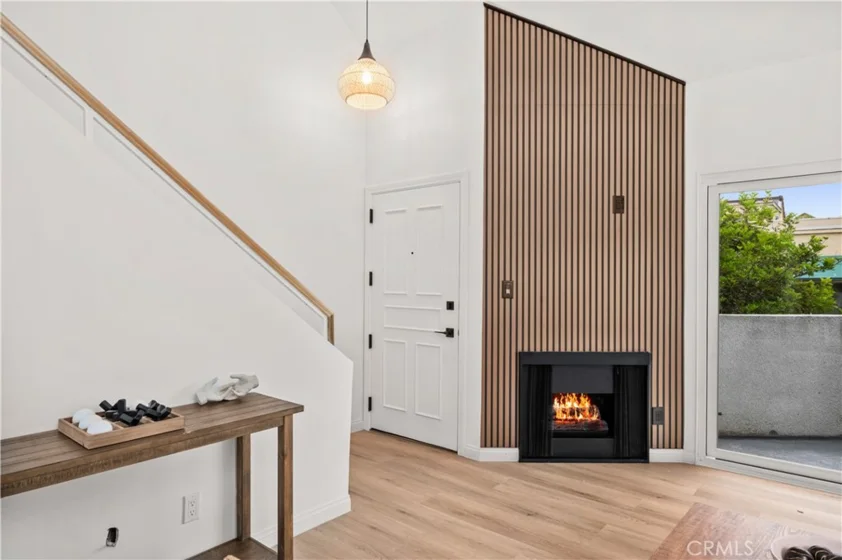 433 E Tamarack #149 photo 16