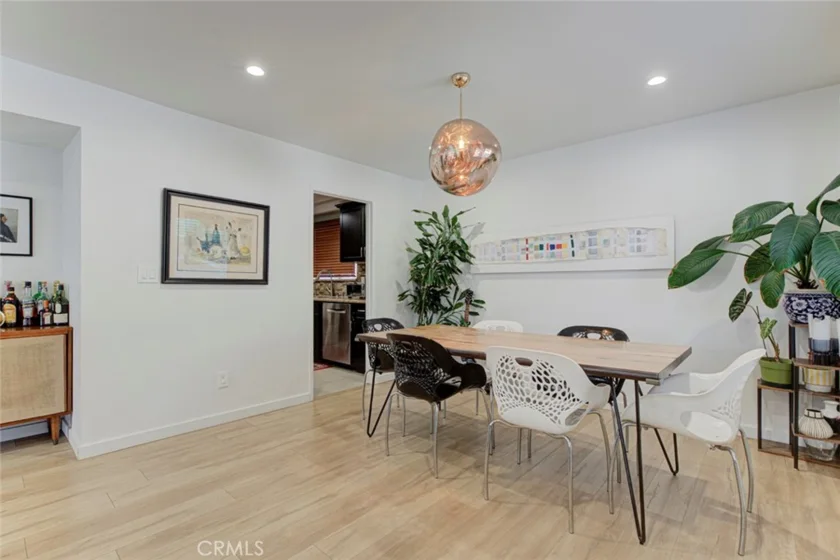 6847 Haskell Avenue #1 photo 11