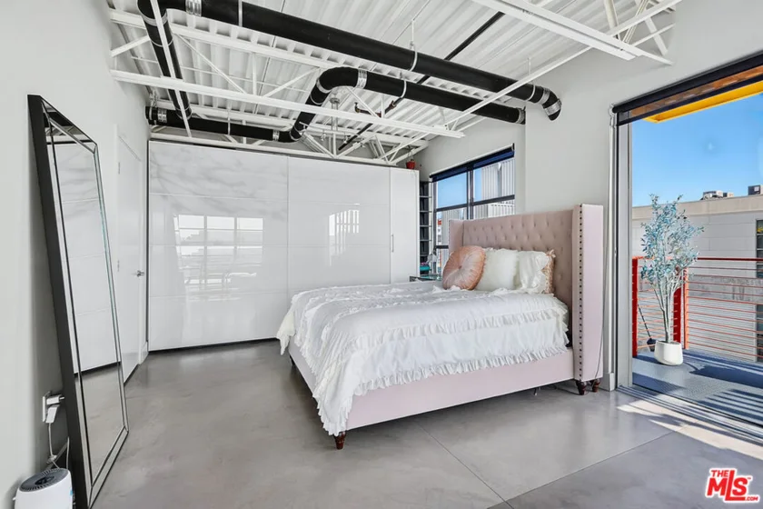 4141 Glencoe Avenue #511 photo 17