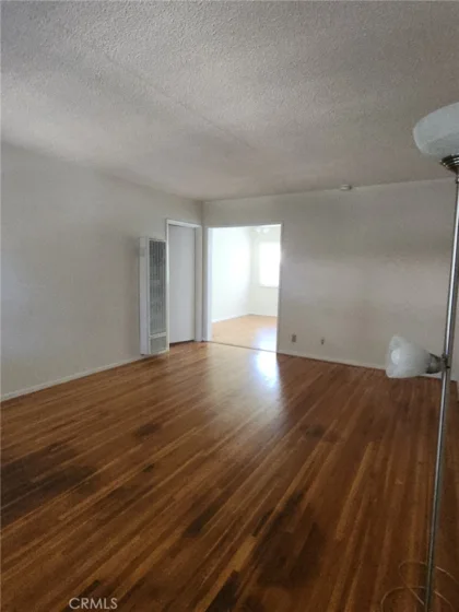 5832 Bowcroft #4 photo 21